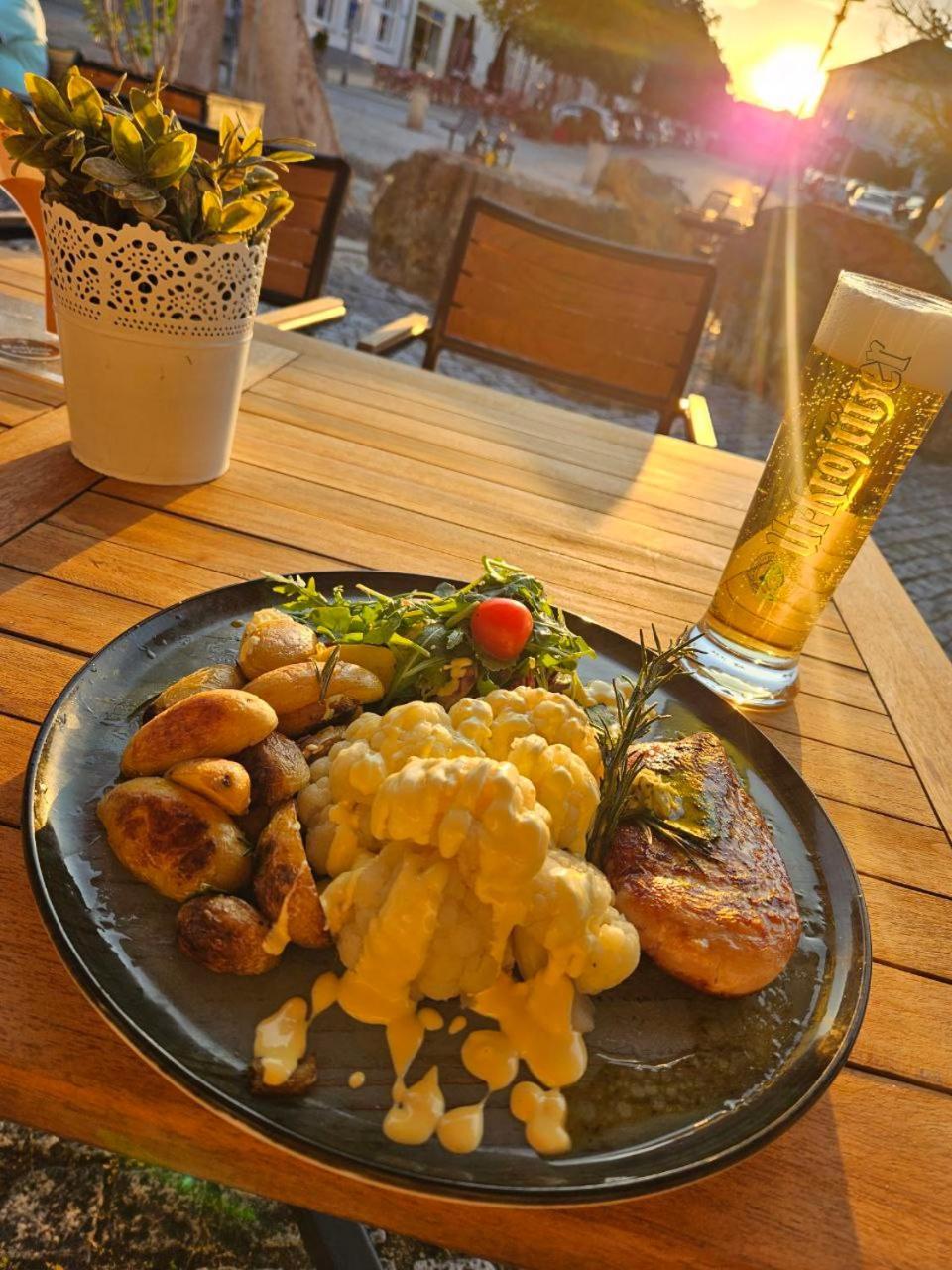 Hotel-Restaurant Thueringer Hof Bad Frankenhausen Exterior photo