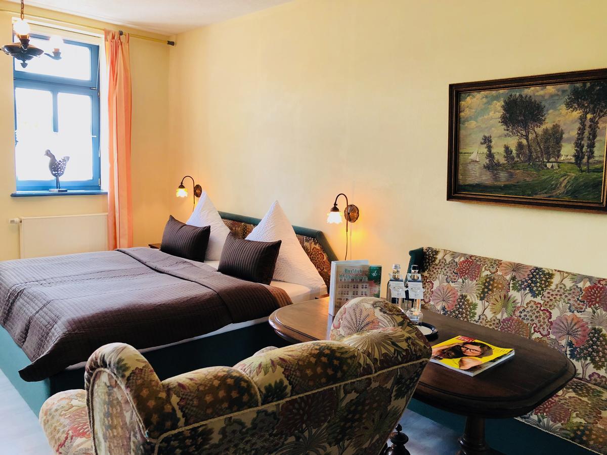 Hotel-Restaurant Thueringer Hof Bad Frankenhausen Room photo